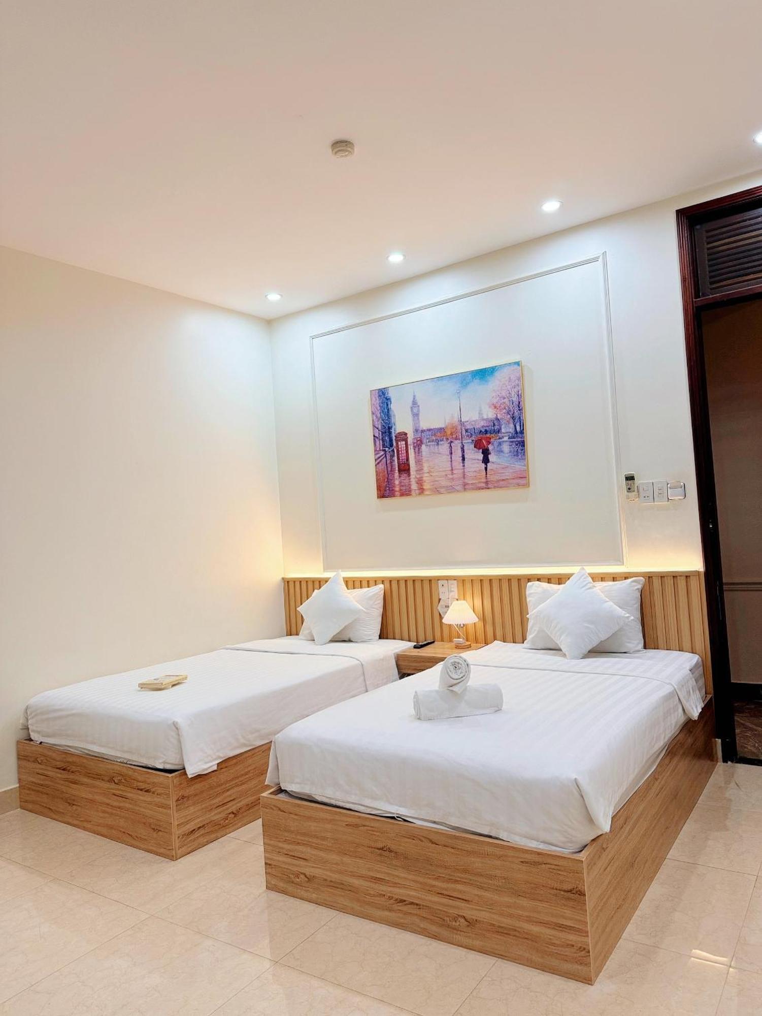 Elisa Hotel Pleiku Exterior foto